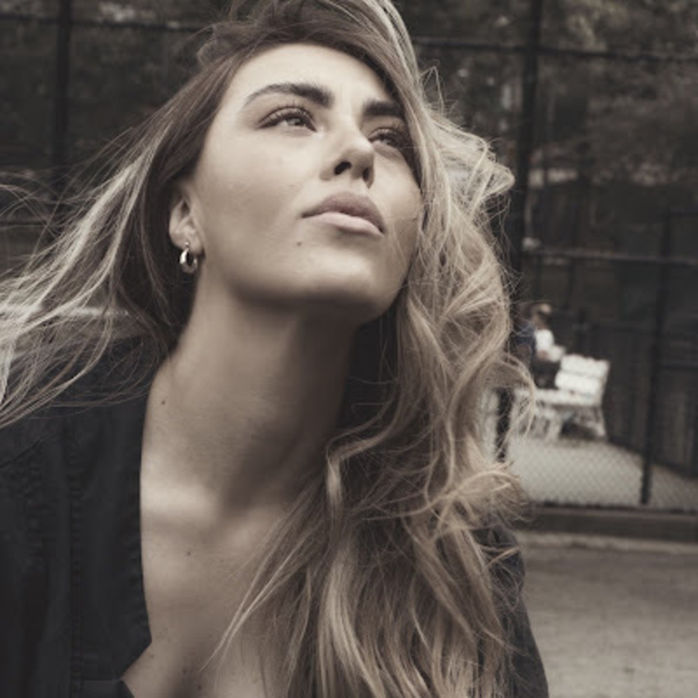 Meet your Posher, Paula a.